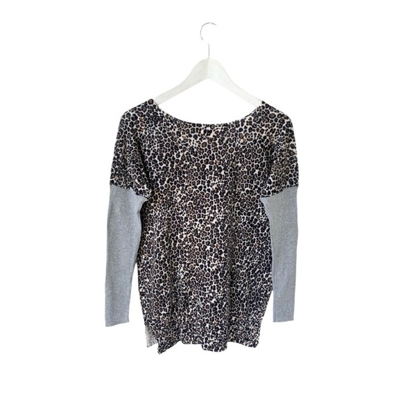 Victoria’s Secret Sweater Small New - Picture 6 of 10